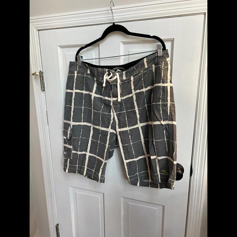 tommy bahama relax fit Boardshorts swim mens 38